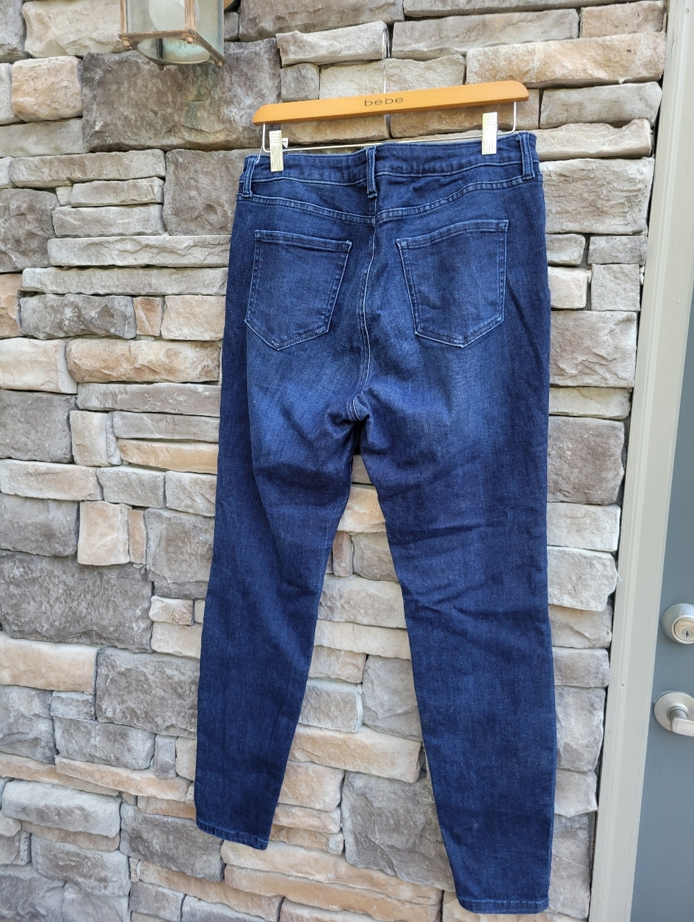 Amazon Jeans - Picture 3 of 6